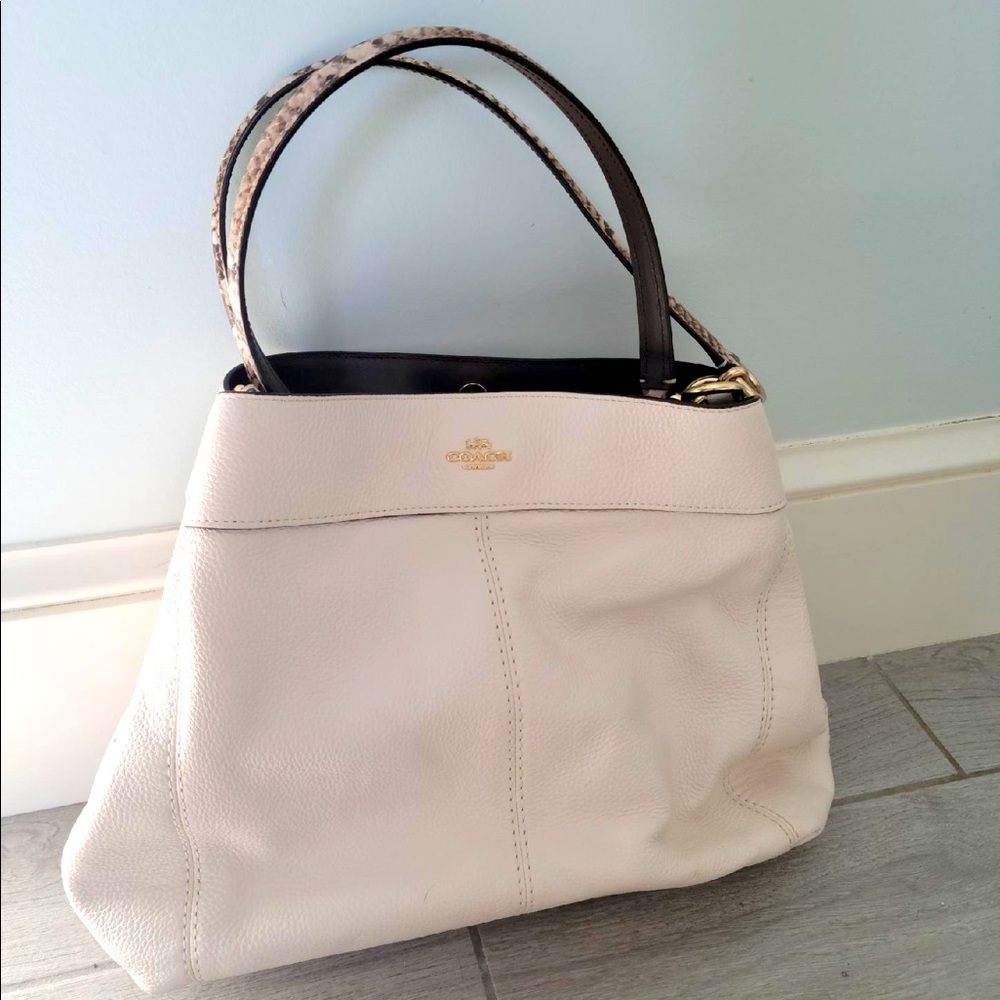 NWOT Coach Bag